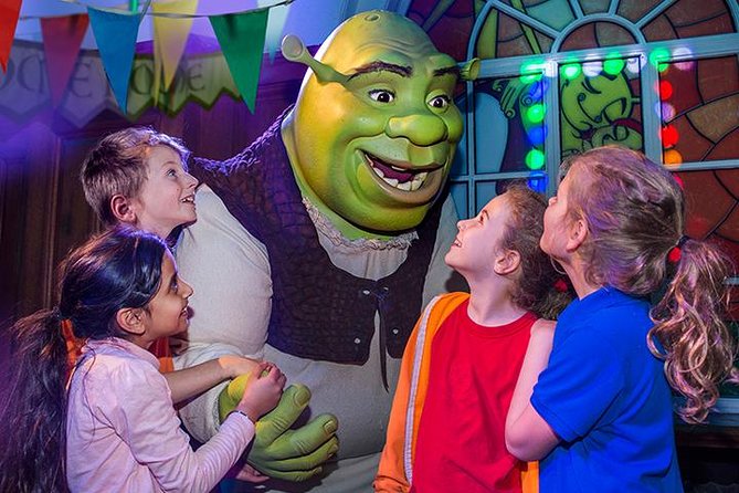 Shrek's Adventure! London Entrance Ticket - The Mirror Maze and group tasks
