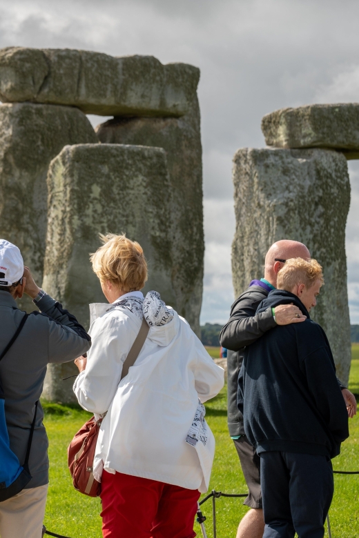 Southampton: Cruise Transfer to London via Stonehenge - Is $183 good value?