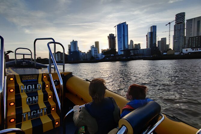 Speedboat Cruise Tour: Embankment OR Westminster Pier -70 minutes - The return run and what the speed feels like