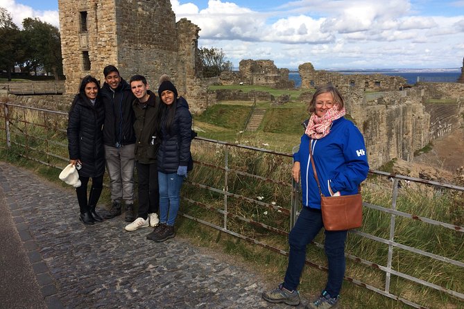 St Andrews Must-Sees Daily Walking Tour (11am & 2pm) - Castle ruins and the city’s religious conflicts