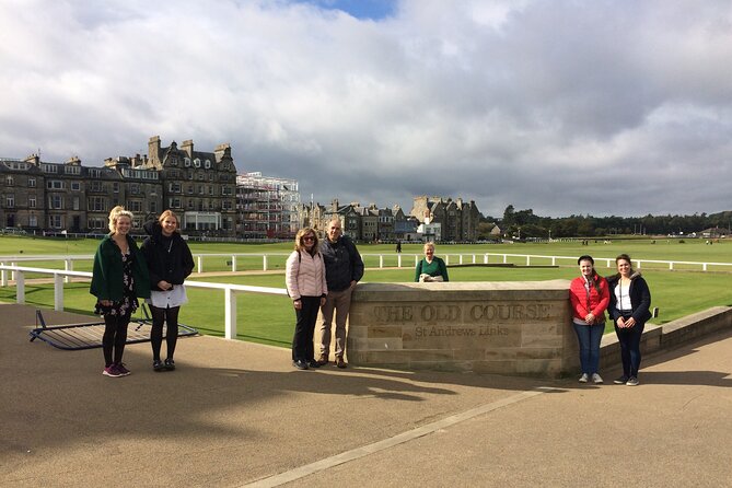 St Andrews Must-Sees Daily Walking Tour (11am & 2pm) - University of St Andrews and the student view