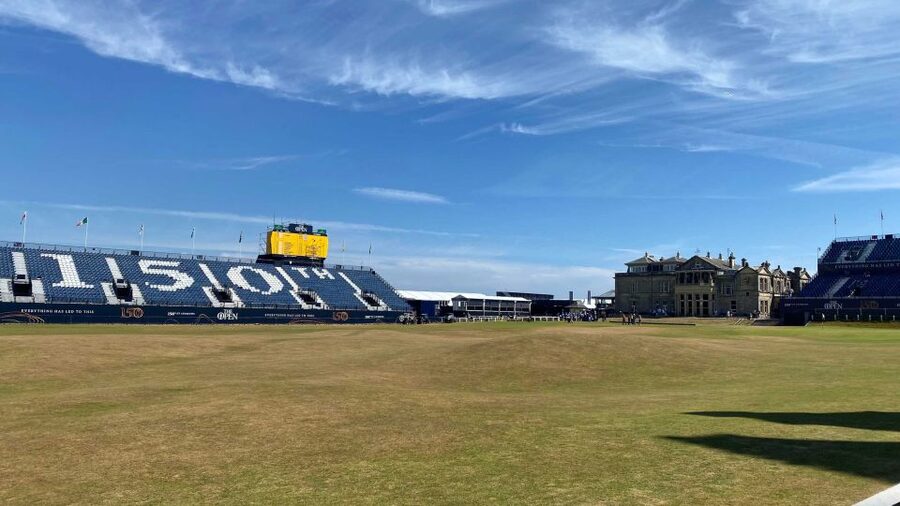 St Andrews: Town, Golf, and Old Course History Tour - Cathedral ruins and the graves of golf pioneers