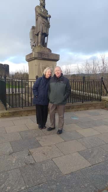 Stirling: Daily Guided Walking Tour (11am & 2pm) - Holy Rude and the royal setting