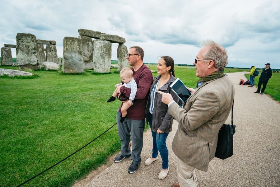 Stonehenge Admission Ticket - Seeing the stone circle up close