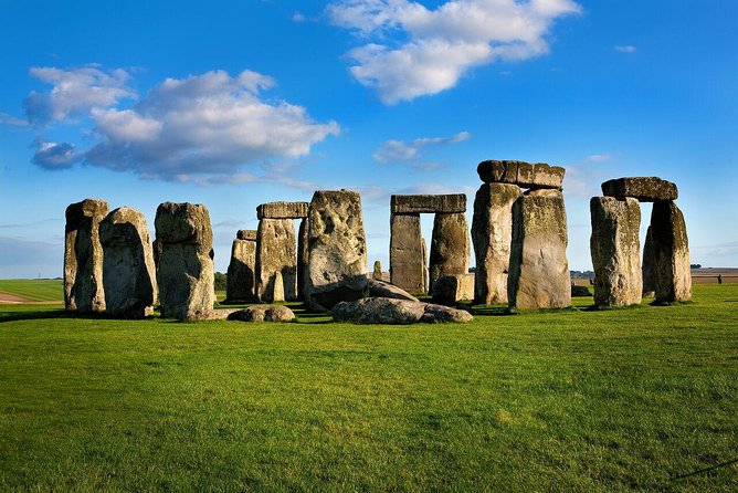 Stonehenge and Bath Tour from London - Leaving London from Victoria Coach Station