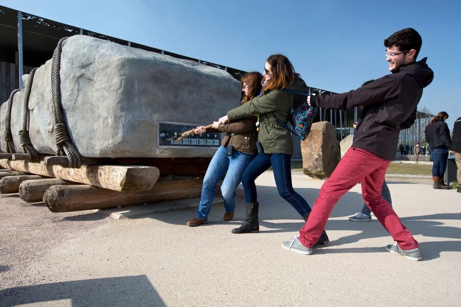 Stonehenge & Bath: Full-Day Coach Tour from London - Who will get the most from this tour?