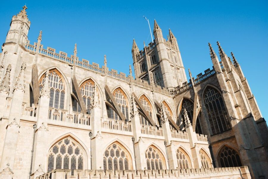 Stonehenge & Bath: Full-Day Coach Tour from London - What the guide adds