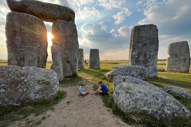 Stonehenge Inner Circle Private Tour from London with Bath Visit - Should you book the Stonehenge Inner Circle and Bath tour?
