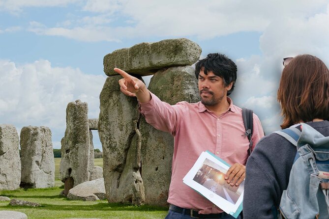 'Stonehenge & Secret England' from Bath for 2-8 curious adventurers - The quieter England after Stonehenge