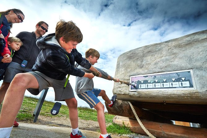 Stonehenge Shuttle Bus from London with Optional Fish & Chips - The return to London and the meal option