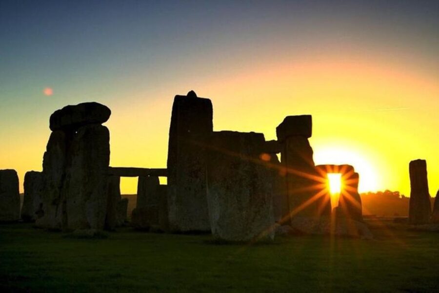 Stonehenge Special Access - Evening Tour from London - Is $209 a fair price?
