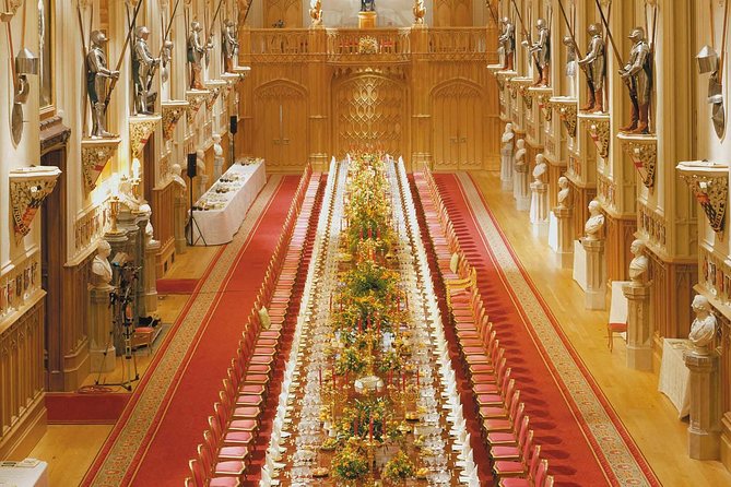 Stonehenge, Windsor Castle and Bath with Pub Lunch in Lacock - Who should book this tour