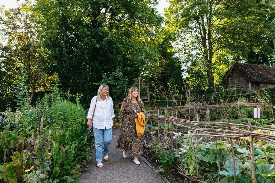 Stratford-upon-Avon: Anne Hathaway's Cottage Entry ticket - Practical timing and comfort tips