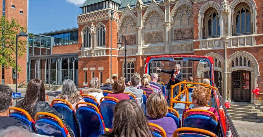 Stratford-upon-Avon:City Sightseeing Hop-On Hop-Off Bus Tour - Why the bus helps in Shakespeare’s Stratford