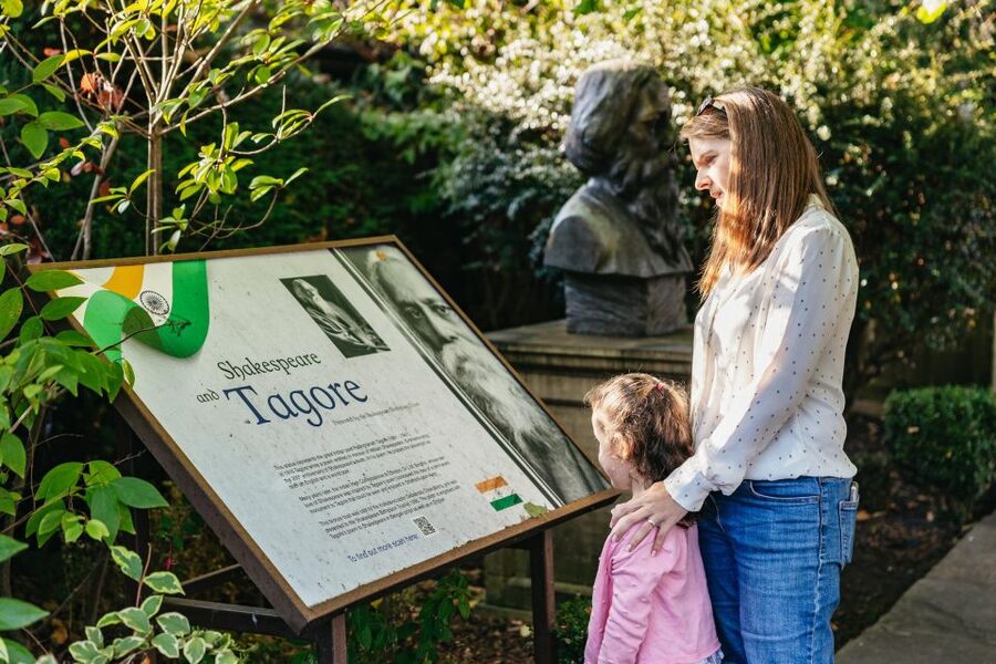 Stratford-upon-Avon: Shakespeare's Birthplace Ticket - Is the $33 price fair?