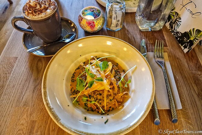 Tailored Premium Edinburgh Food Tour with Highest Quality Dishes - Who gets the best value from the $165.28 price?