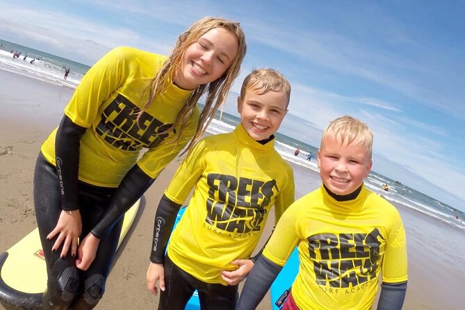 Taster Surfing Lesson in Bude - Starting at Widemouth Bay with Freewave