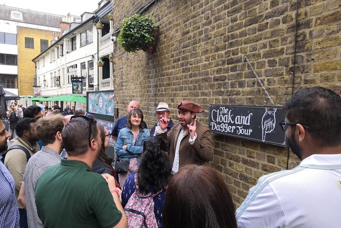 The Cloak and Dagger Tour in London - Southwark Cathedral and a Different Role for the Church