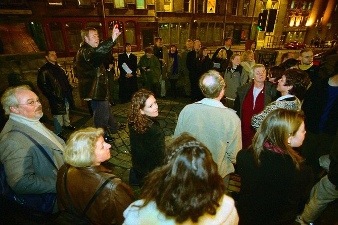 The Edinburgh Literary Pub Tour - Ending near Hanover Street in the New Town