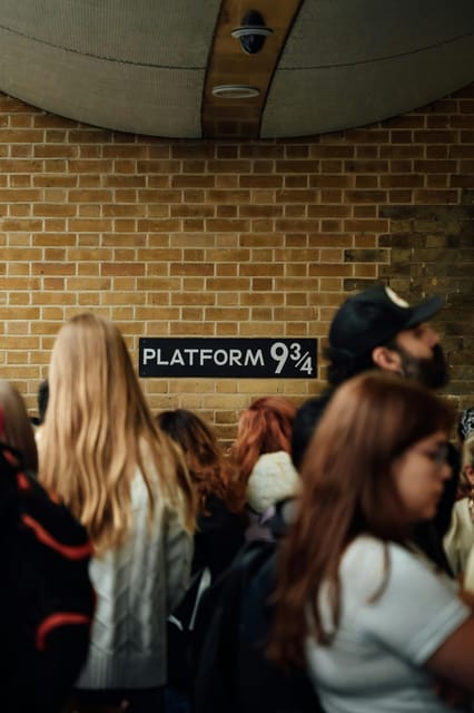 The most complete and exclusive Harry Potter tour in London - The guide makes the difference