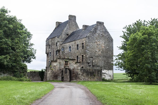 The Outlander 1 Day Experience - The road time adds Scottish context
