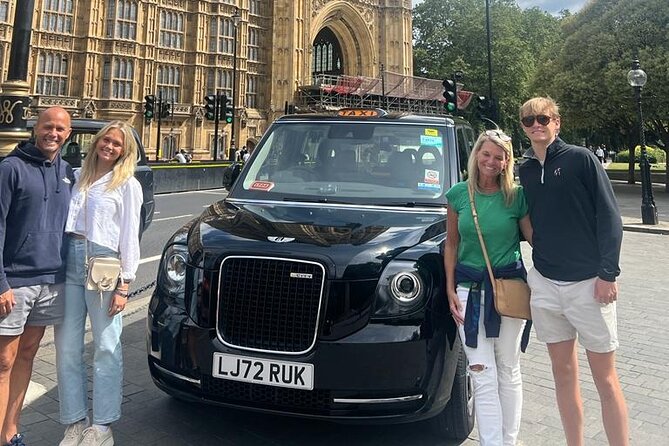 The Premier Classic London: Private 4-Hour Tour in a Black Cab - Whitehall, Downing Street, and the royal guards