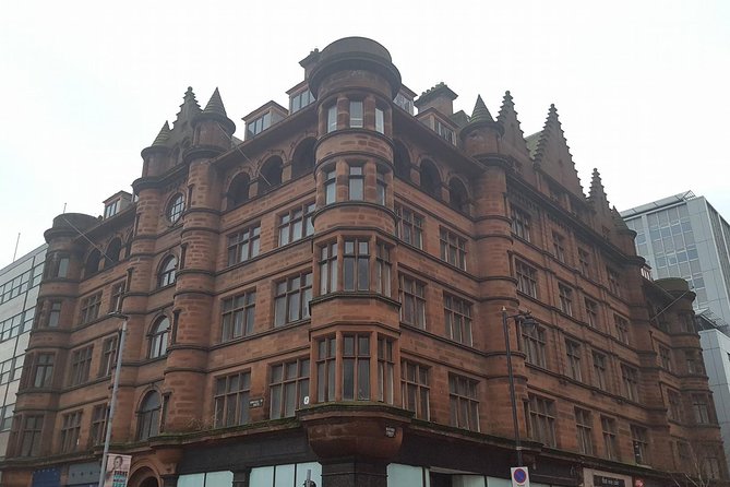 The Real Eclectic Belfast City Walking Tour/Experience. - The Belfast Entries and the city’s older lanes