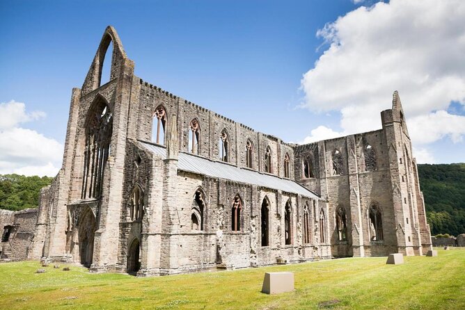 The Wandering Bard's Valley Tour or the Swansea Bay Tour. - Is $124.77 good value?