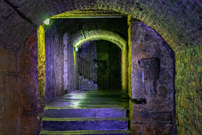 Underground Vaults Walking Tour in Edinburgh Old Town - Best for a rainy afternoon or a first Edinburgh visit