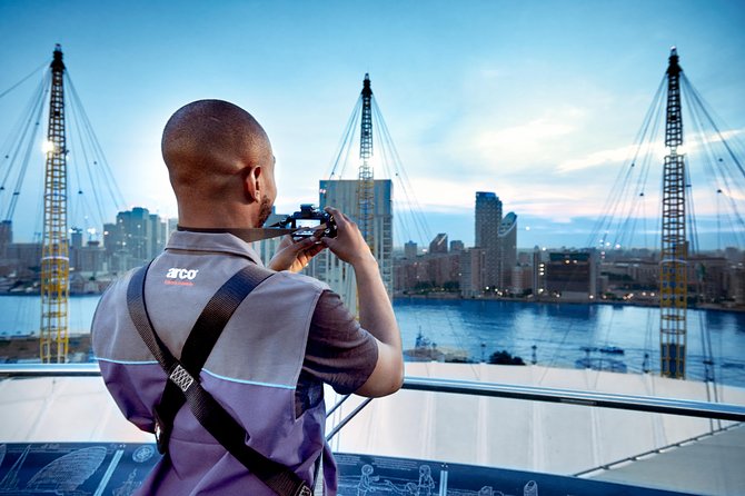 Up at The O2: Daytime Climb with Guided Tour with Panoramic Views - Why the guide matters
