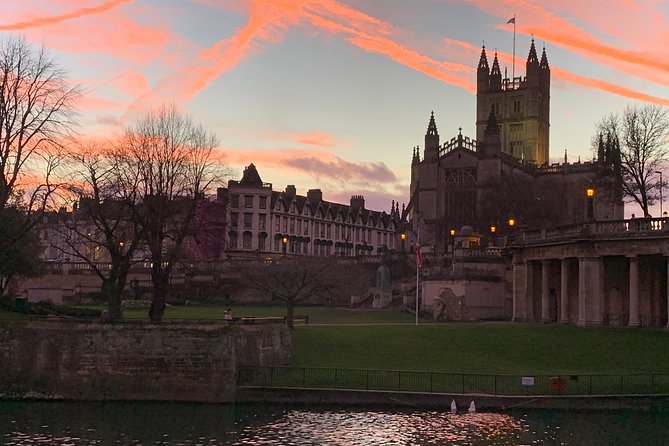 Walking Tour of Bath with Blue Badge Tourist Guide - Pulteney Bridge adds water, trade, and film locations