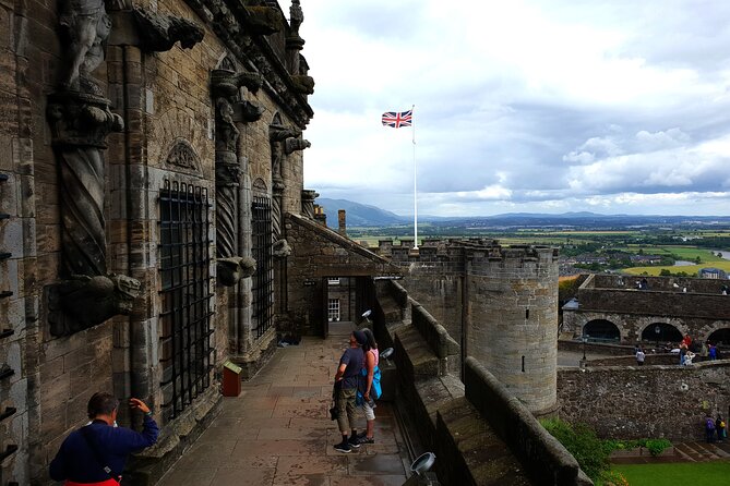 Wallace monument, Stirling Castle, Linlithgow Palace Private Tour - Who should book this tour