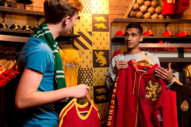 Warner Bros. Studio Harry Potter Tour with Superior Transport from London - Diagon Alley, the Ministry, and the pleasure of taking your time