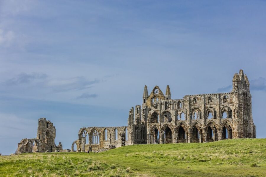 Whitby: Whitby Abbey Ticket - Weather, photographs, and pacing