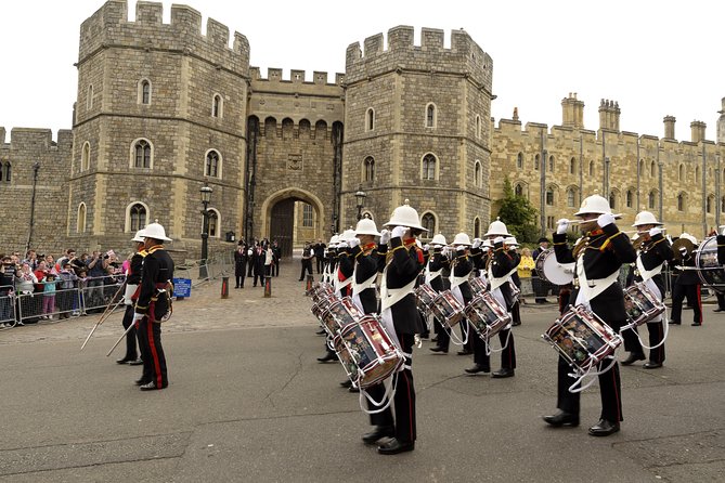 Windsor Castle, Stonehenge and Oxford Day Guided Tour from London - Stonehenge after lunch