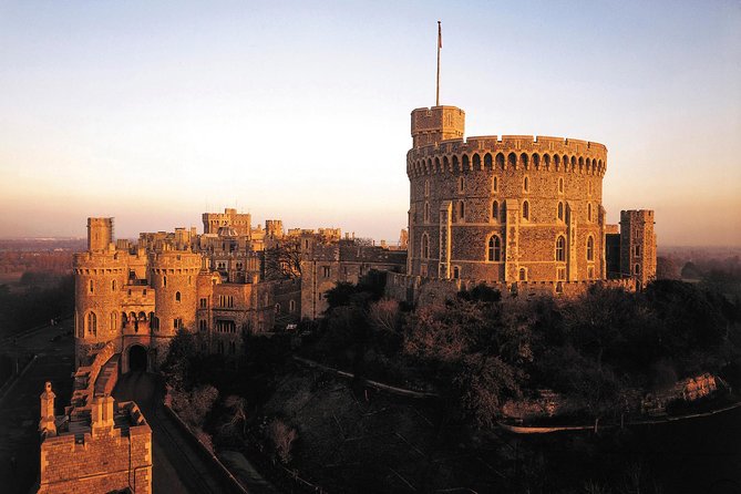 Windsor, Stonehenge and Bath Day Trip from London Spanish - Guides make a major difference