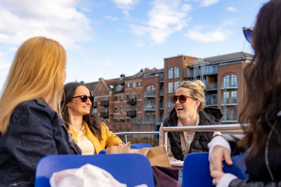 York: 60-Minute 'Happy Hour' Cruise For All Ages - Quick points to know