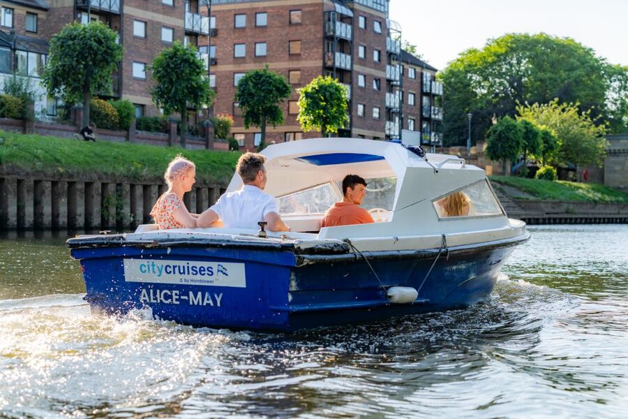 York: Self-Steer Boat Rental - A private boat that suits families and small groups